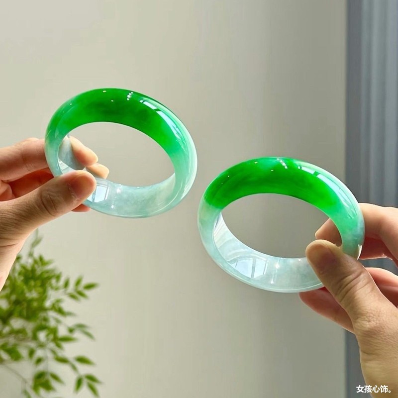 Naturalna bransoletka z Birmy  – Bracelets recenzja i cena